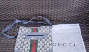 Cross body Gucci - šedá