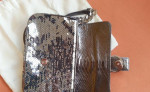 MK Fulton Small Flap- sequin gunmetal – fotka 2
